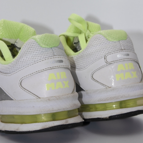 Nike Air Max shoes - Picture 3 of 6